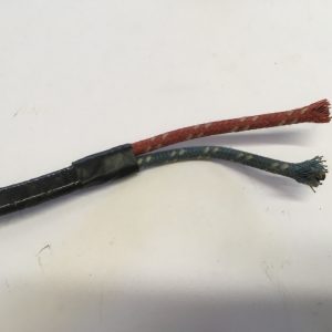 Connecteur et câble de phare arrière 2 pins (W-F)