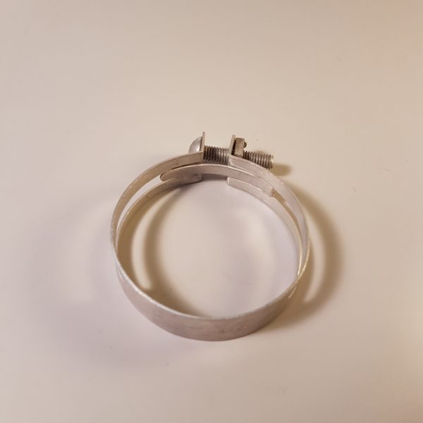 Collier de serrage entre tube admission air et coude vers carburateur (Late) – Image 2