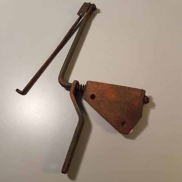 Bras de renvoi d'accélérateur sur bloc moteur (SH) – Image 2